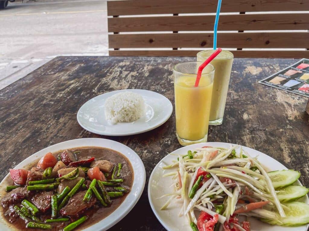 Papaya Salad In Restaurant On Koh Tao - Thai Specialties