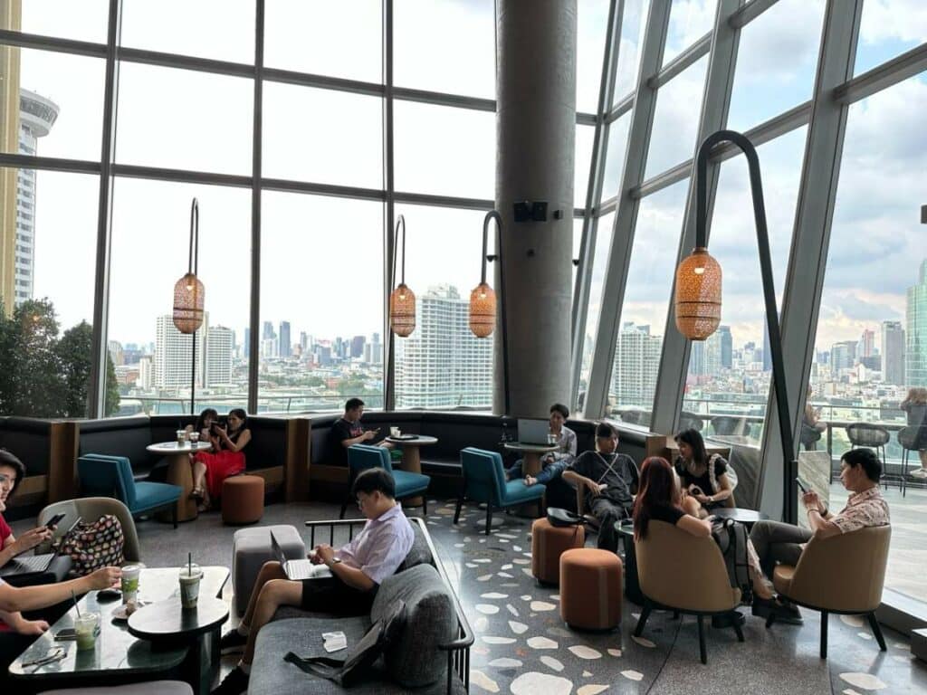 Starbucks Chao Phraya Riverfront At Iconsiam