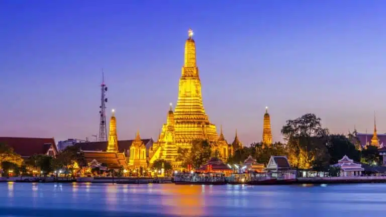 5 Best Ways To Get From Ko Tao To Bangkok, Thailand