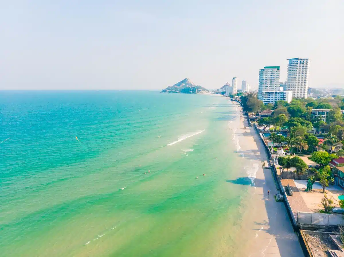 4 Best Ways To Get From Pattaya To Hua Hin, Thailand