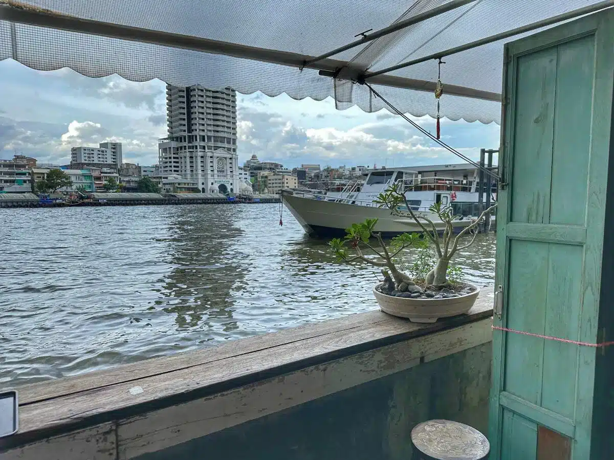 Mein-Großeltern-Haus-Cafe-Bangkok