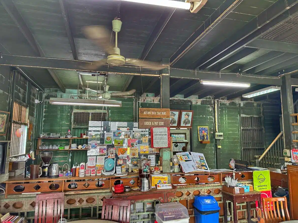 Mein-Großeltern-Haus-Cafe-Bangkok