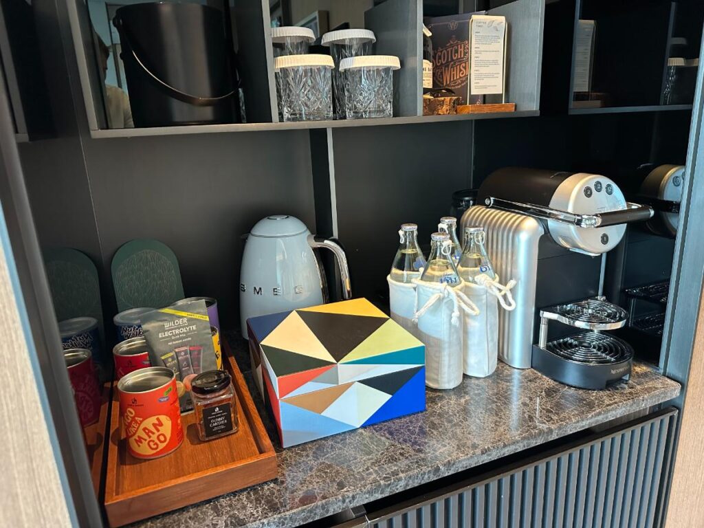 Kaffee- Und Tee-Minibar In Der Sindhorn Suite
